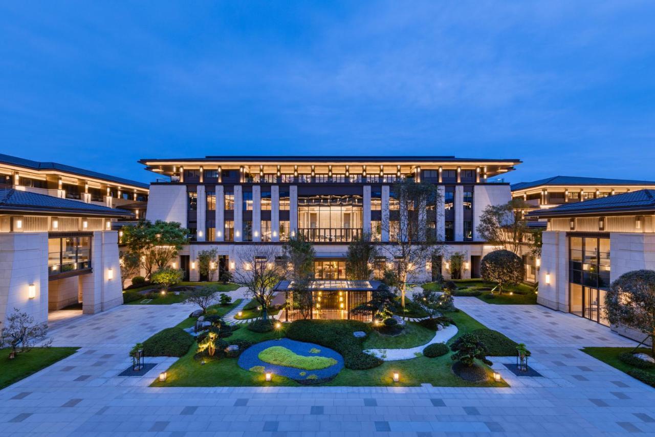 แกรน เมเลีย เฉิงตู Hotel ภายนอก รูปภาพ