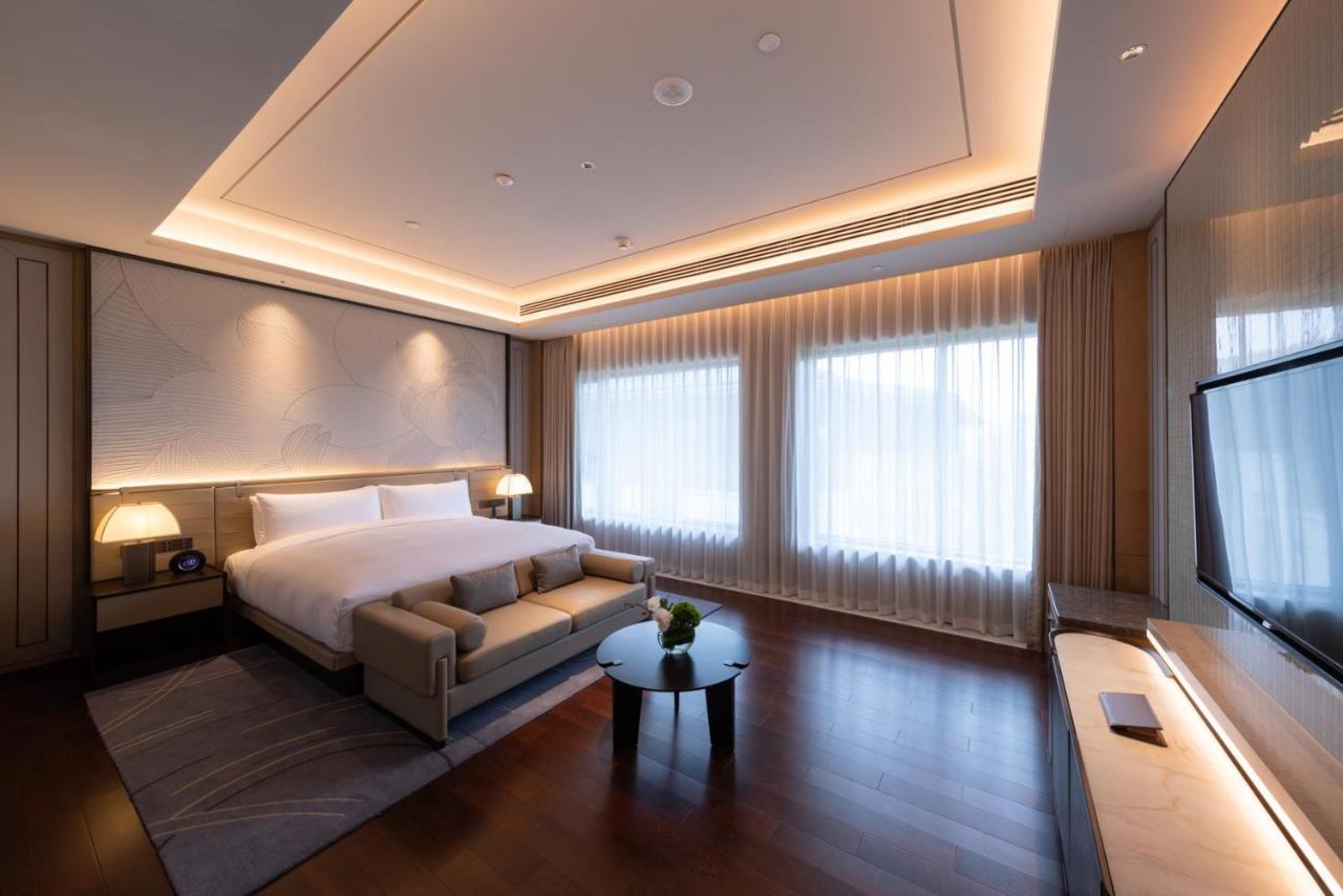 แกรน เมเลีย เฉิงตู Hotel ภายนอก รูปภาพ