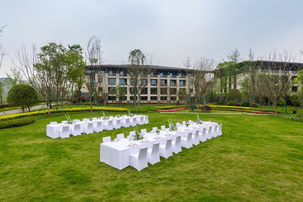 แกรน เมเลีย เฉิงตู Hotel ภายนอก รูปภาพ